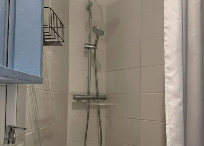 Apartman Petit Paradis , Le Charme De La Vieille Face A La *